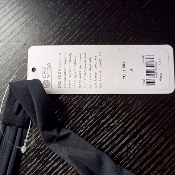 NWT Med CRZ YOGA strappy v neck sports bra w cross cross back wireless & padded - Picture 9 of 11